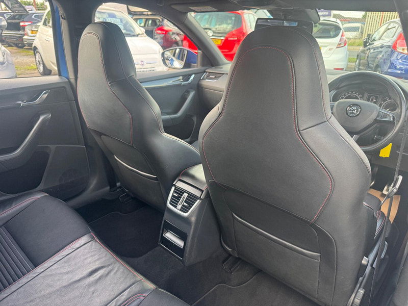 Skoda Octavia 2.0 TDI vRS Estate 5dr Diesel Manual Euro 6 (s/s) (SNav) (184 ps) 5dr Manual 2026