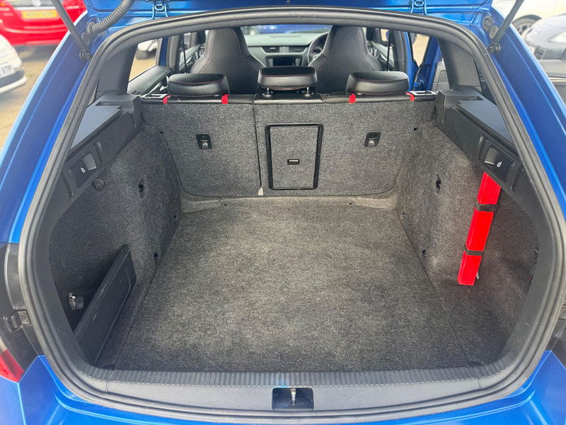 Skoda Octavia 2.0 TDI vRS Estate 5dr Diesel Manual Euro 6 (s/s) (SNav) (184 ps) 5dr Manual 2026