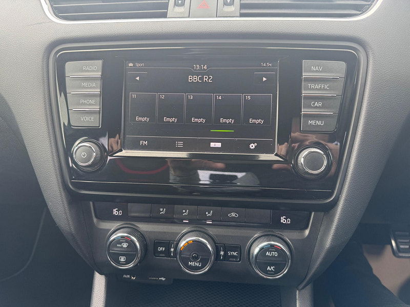 Skoda Octavia 2.0 TDI vRS Estate 5dr Diesel Manual Euro 6 (s/s) (SNav) (184 ps) 5dr Manual 2026