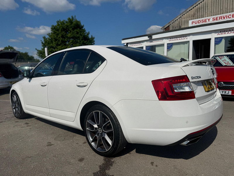 Skoda Octavia 2.0 TFSI vRS Euro 6 (s/s) 5dr (SNav) 5dr Manual 2025