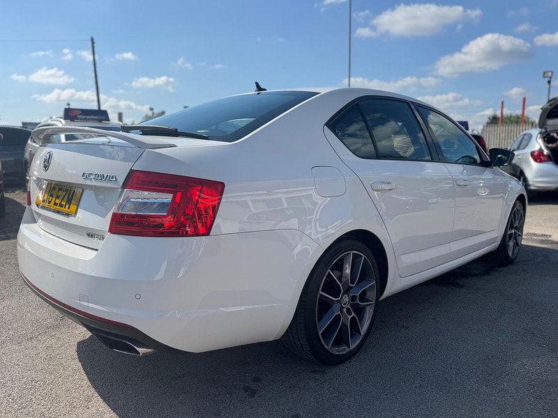 Skoda Octavia 2.0 TFSI vRS Euro 6 (s/s) 5dr (SNav) 5dr Manual 2025
