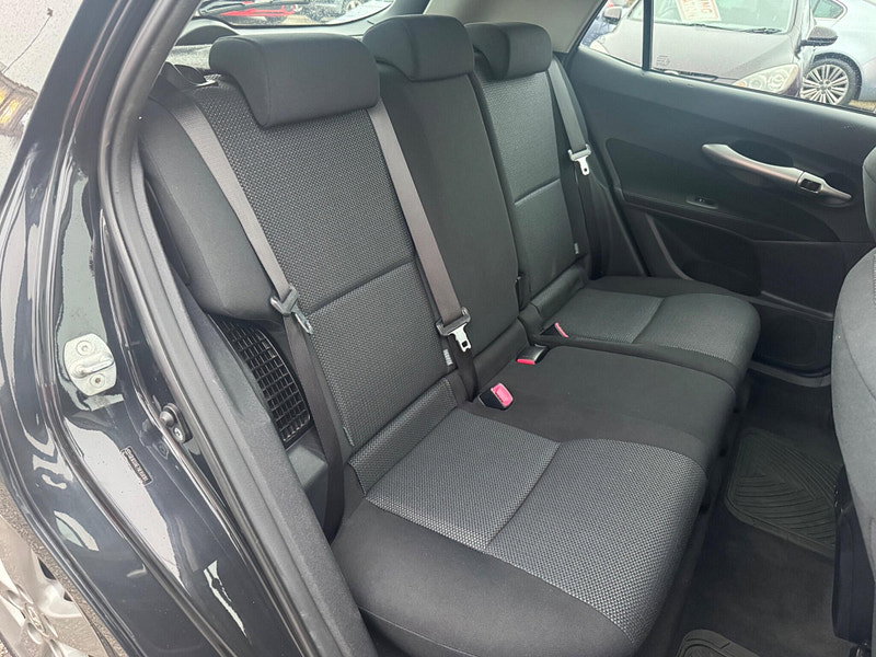 Toyota Auris 1.8 VVT-h T4 CVT Euro 5 (s/s) 5dr 5dr Automatic 2026