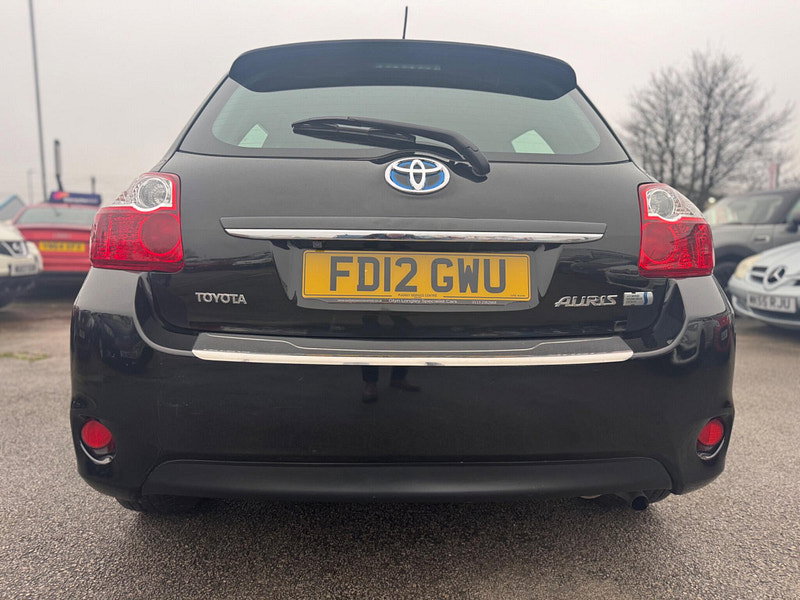 Toyota Auris 1.8 VVT-h T4 CVT Euro 5 (s/s) 5dr 5dr Automatic 2026