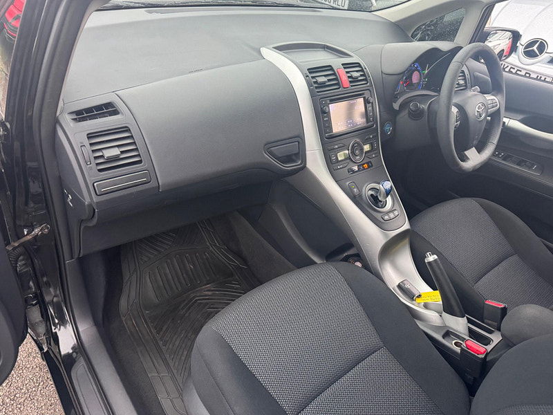 Toyota Auris 1.8 VVT-h T4 CVT Euro 5 (s/s) 5dr 5dr Automatic 2026