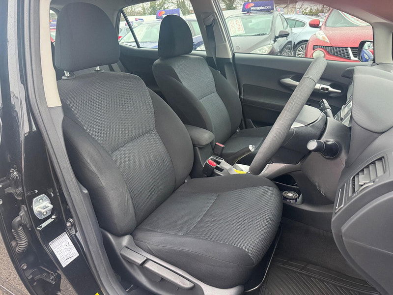 Toyota Auris 1.8 VVT-h T4 CVT Euro 5 (s/s) 5dr 5dr Automatic 2026