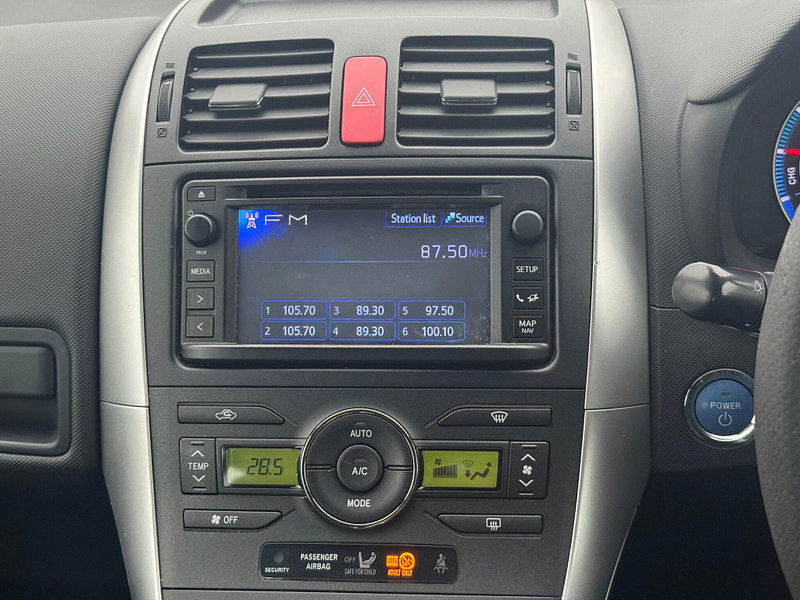 Toyota Auris 1.8 VVT-h T4 CVT Euro 5 (s/s) 5dr 5dr Automatic 2026