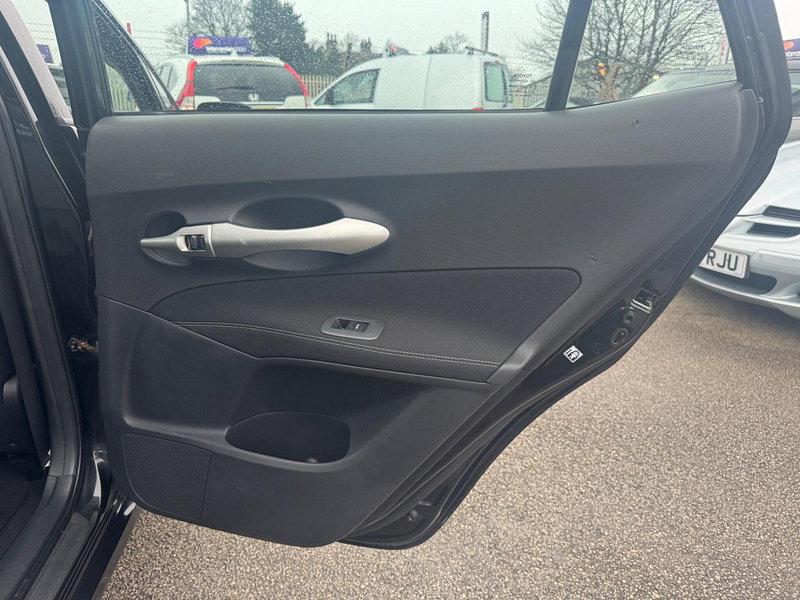 Toyota Auris 1.8 VVT-h T4 CVT Euro 5 (s/s) 5dr 5dr Automatic 2026