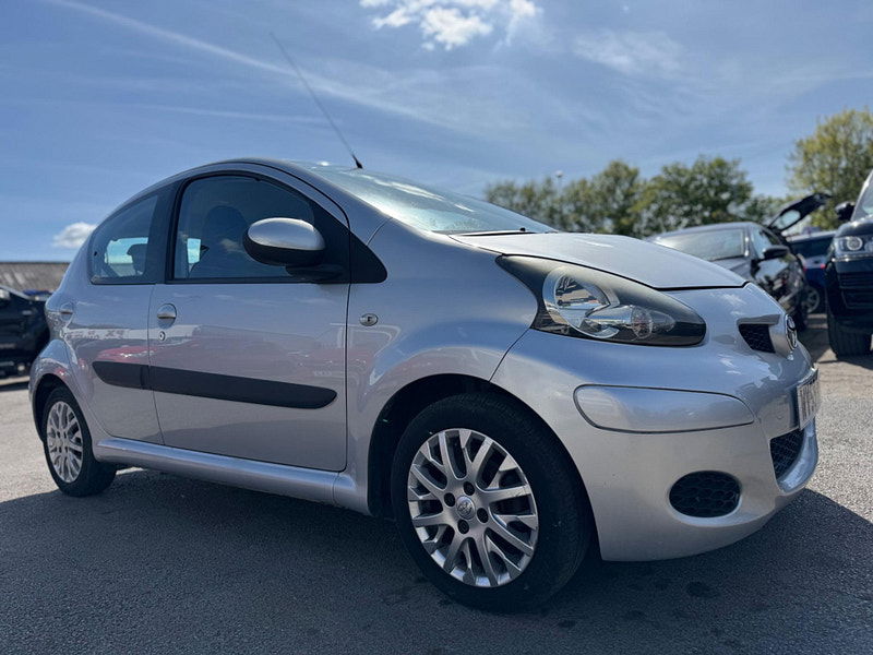 Toyota Aygo 1.0 VVT-i Platinum Euro 4 5dr 5dr Manual 2025