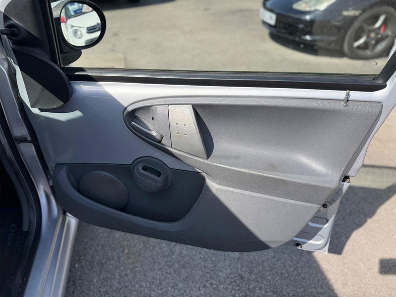 Toyota Aygo 1.0 VVT-i Platinum Euro 4 5dr 5dr Manual 2025