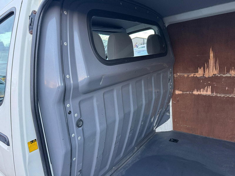 Toyota Hiace 2.5 280 D-4D RWD L1 H1 4dr 4dr Manual 2025