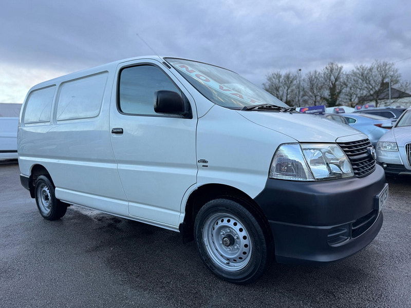 Toyota Hiace 2.5 280 D-4D RWD L1 H1 4dr 4dr Manual 2026