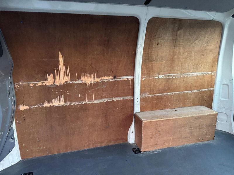 Toyota Hiace 2.5 280 D-4D RWD L1 H1 4dr 4dr Manual 2026