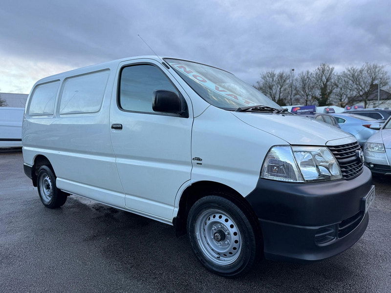 Toyota Hiace 2.5 280 D-4D RWD L1 H1 4dr 4dr Manual 2025