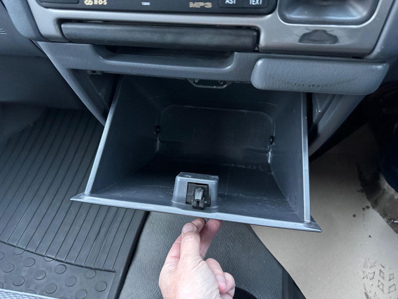 Toyota Hiace 2.5 280 D-4D RWD L1 H1 4dr 4dr Manual 2026