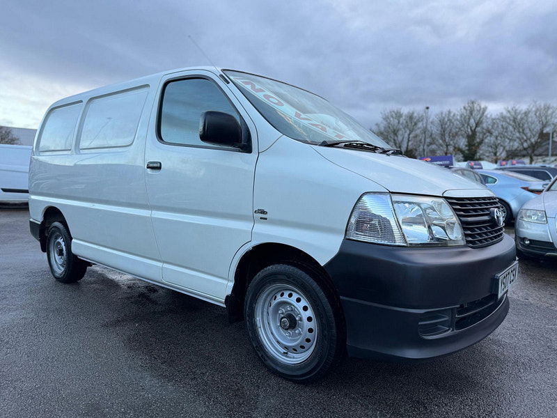 Toyota Hiace 2.5 280 D-4D RWD L1 H1 4dr 4dr Manual 2025