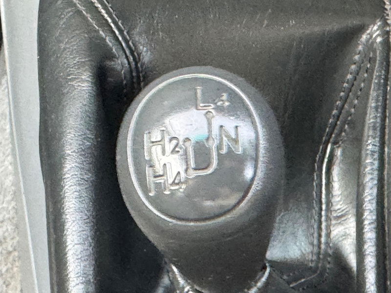 Toyota Hilux INVINCIBLE 4X4 D-4D DCB 4dr Manual 2026