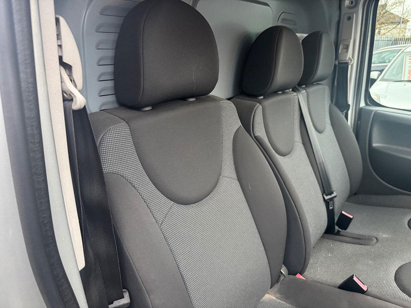 Toyota PROACE 2.0 1200 HDi FWD L2 H1 5dr 5dr Manual 2025