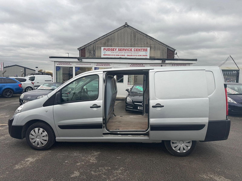 Toyota PROACE 2.0 1200 HDi FWD L2 H1 5dr 5dr Manual 2026