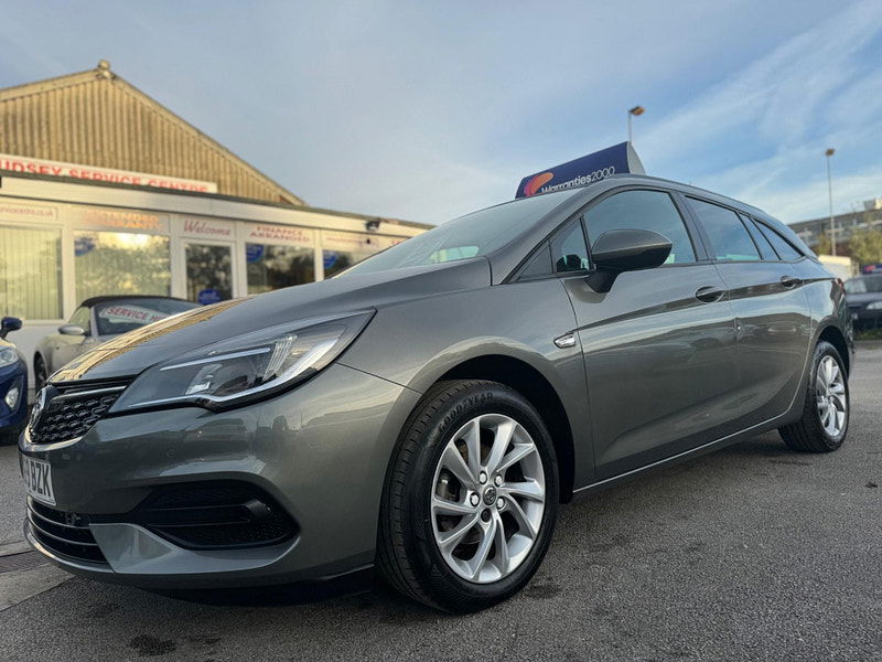 Vauxhall Astra 1.5 Turbo D Business Edition Nav Sports Tourer Euro 6 (s/s) 5dr 5dr Manual 2024