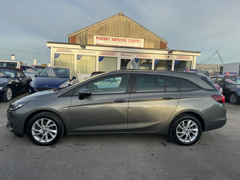 Vauxhall Astra 1.5 Turbo D Business Edition Nav Sports Tourer Euro 6 (s/s) 5dr 5dr Manual 2024