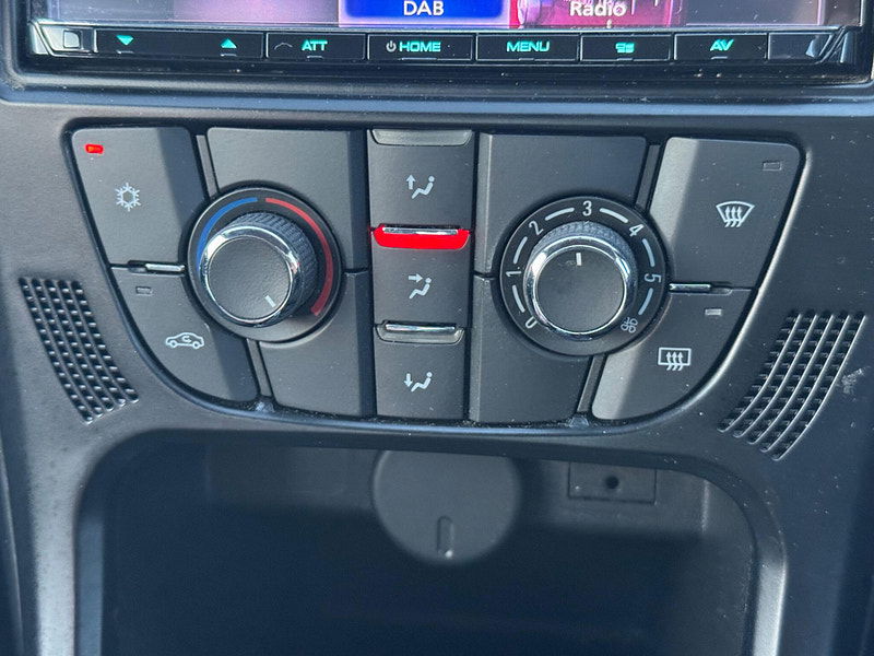 Vauxhall Astra 1.6 16v SRi Euro 5 5dr 5dr Manual 2026