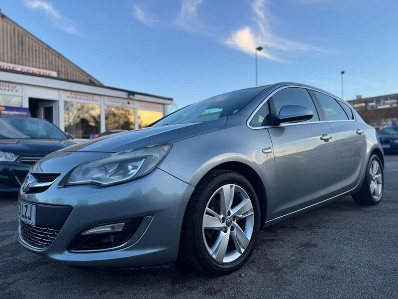 Vauxhall Astra 1.6 16v SRi Euro 5 5dr 5dr Manual 2025