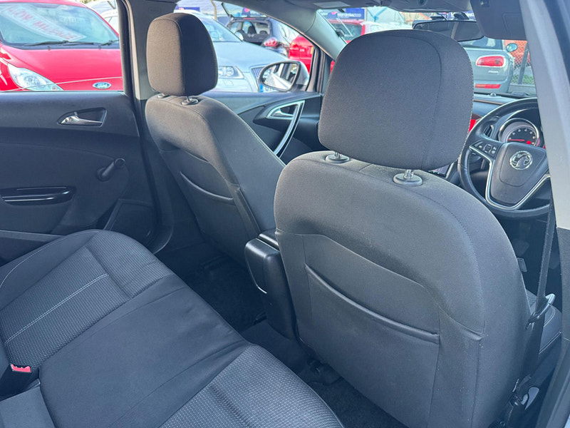 Vauxhall Astra 1.6 16v SRi Euro 5 5dr 5dr Manual 2025