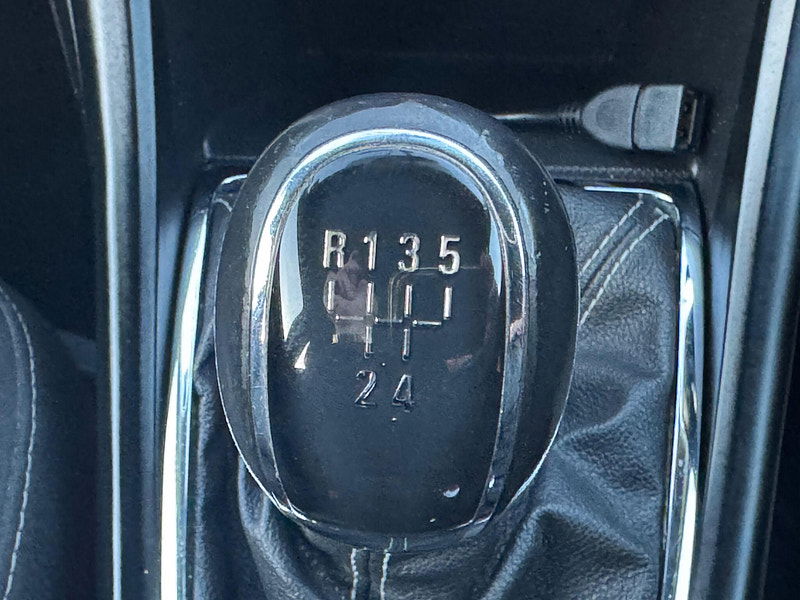 Vauxhall Astra 1.6 16v SRi Euro 5 5dr 5dr Manual 2026