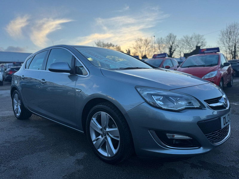 Vauxhall Astra 1.6 16v SRi Euro 5 5dr 5dr Manual 2026