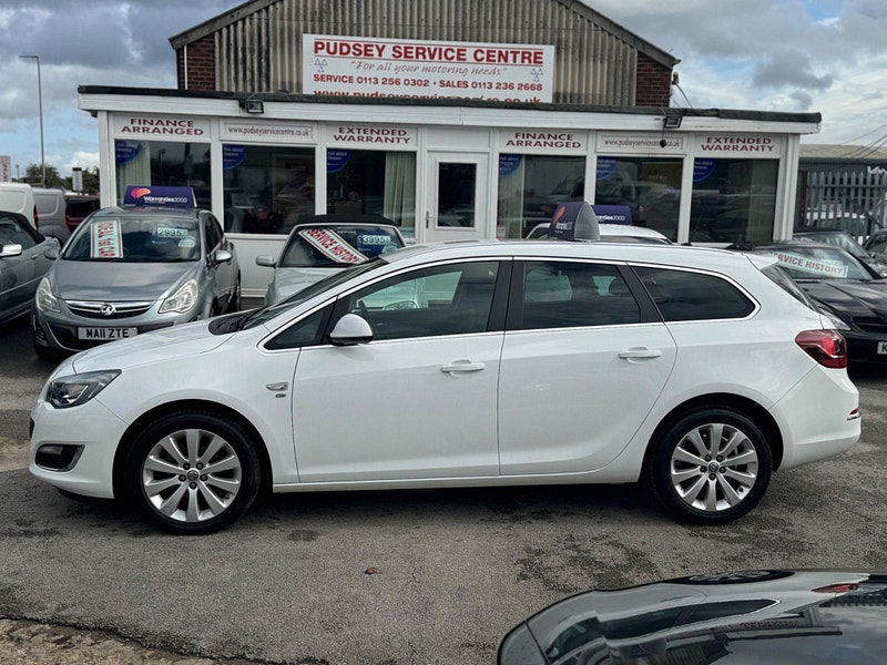 Vauxhall Astra 1.6i Elite Sports Tourer Auto Euro 6 5dr 5dr Automatic 2024