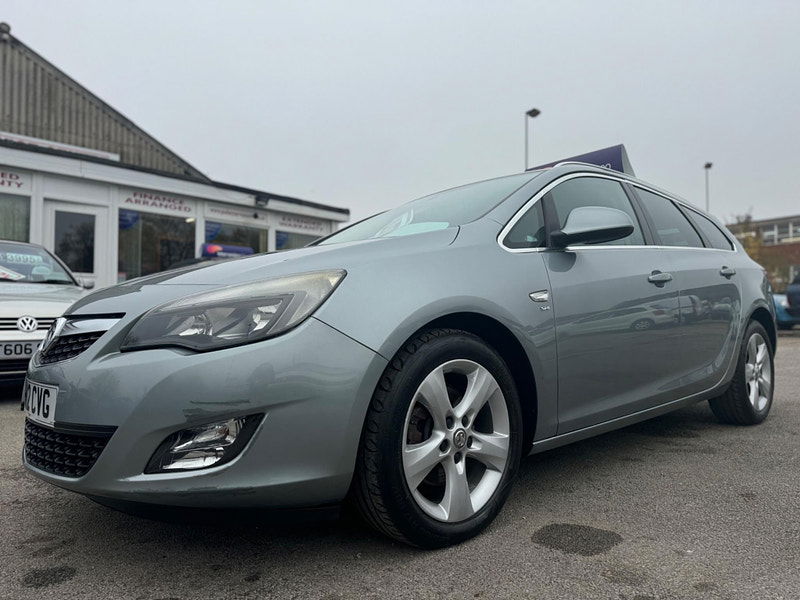 Vauxhall Astra 2.0 CDTi SRi Sports Tourer Auto Euro 5 5dr 5dr Automatic 2025