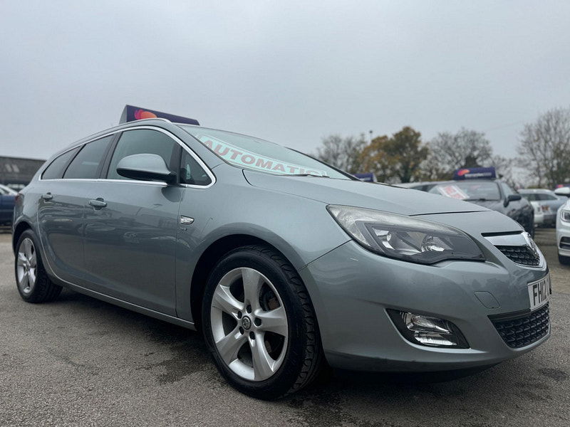 Vauxhall Astra 2.0 CDTi SRi Sports Tourer Auto Euro 5 5dr 5dr Automatic 2025