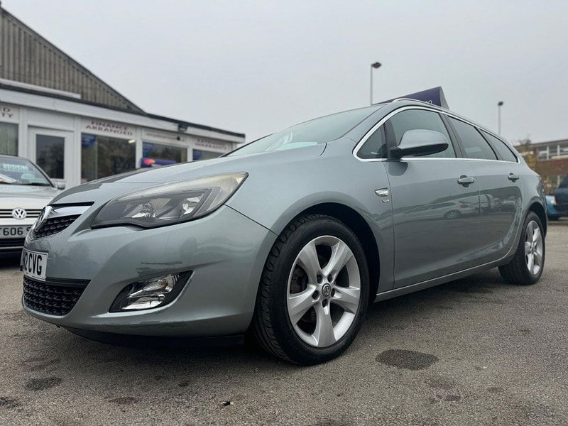 Vauxhall Astra 2.0 CDTi SRi Sports Tourer Auto Euro 5 5dr 5dr Automatic 2025