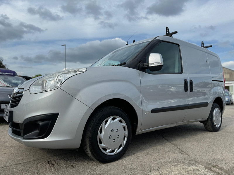 Vauxhall Combo 1.3 CDTi 2000 16v Sportive FWD L1 H1 3dr 3dr Manual 2025