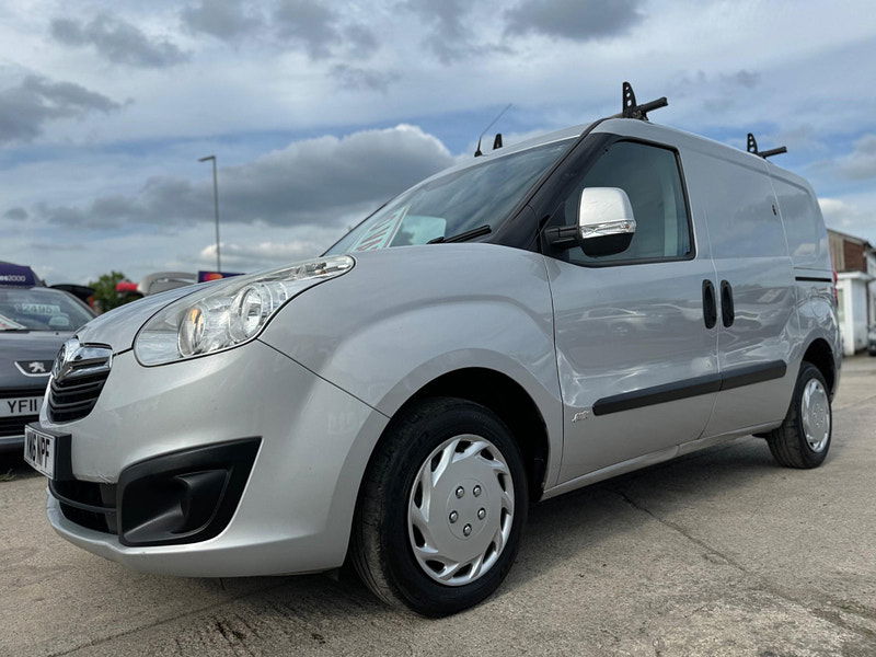 Vauxhall Combo 1.3 CDTi 2000 16v Sportive FWD L1 H1 3dr 3dr Manual 2025