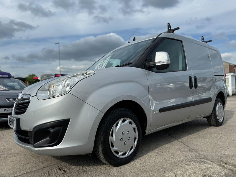 Vauxhall Combo 1.3 CDTi 2000 16v Sportive FWD L1 H1 3dr 3dr Manual 2025
