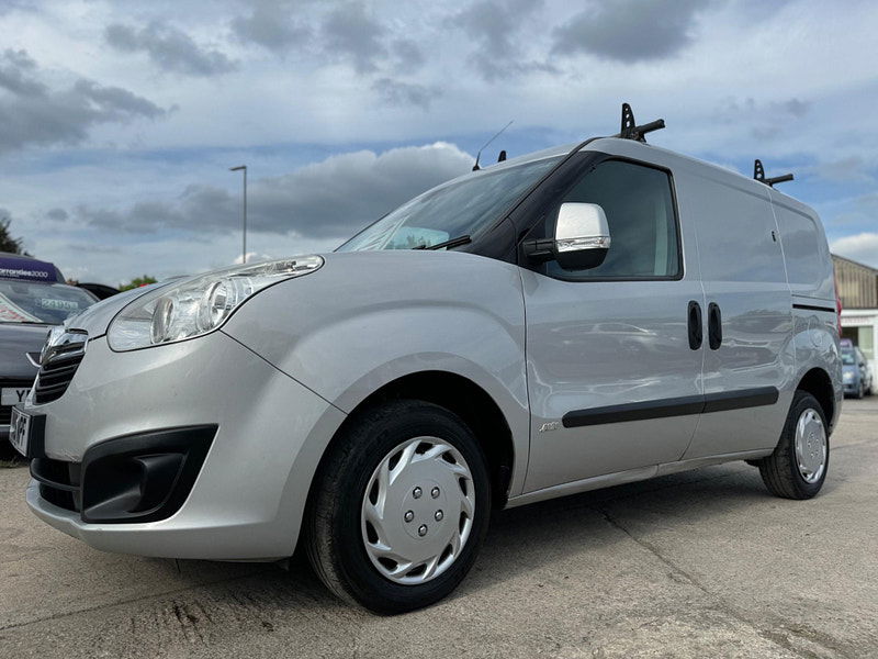 Vauxhall Combo 1.3 CDTi 2000 16v Sportive FWD L1 H1 3dr 3dr Manual 2025