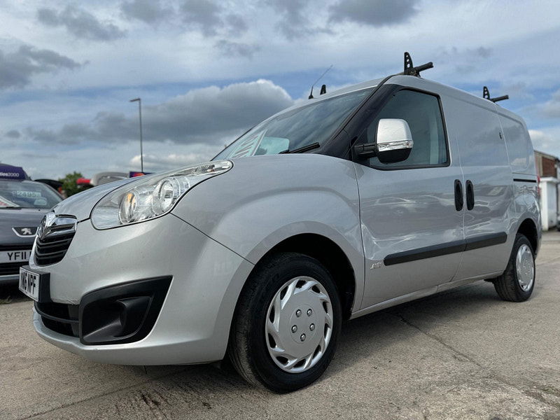 Vauxhall Combo 1.3 CDTi 2000 16v Sportive FWD L1 H1 3dr 3dr Manual 2025