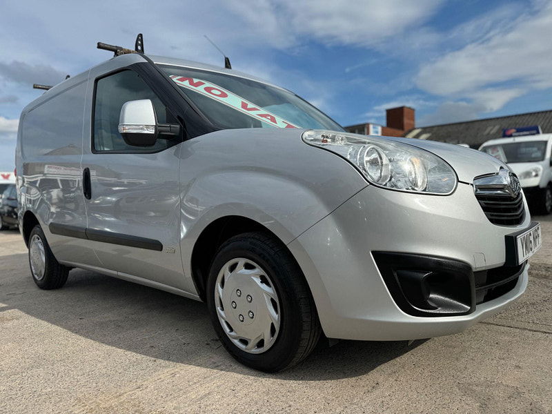 Vauxhall Combo 1.3 CDTi 2000 16v Sportive FWD L1 H1 3dr 3dr Manual 2025