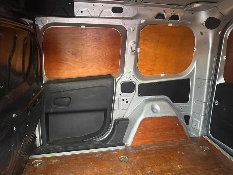 Vauxhall Combo 1.3 CDTi 2000 ecoFLEX 16v FWD L1 H1 (s/s) 3dr 3dr Manual 2025