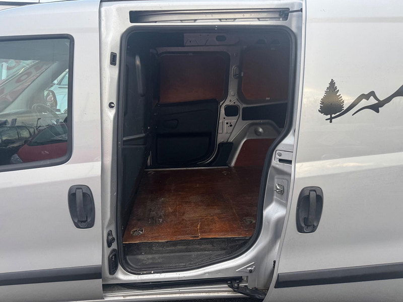 Vauxhall Combo 1.3 CDTi 2000 ecoFLEX 16v FWD L1 H1 (s/s) 3dr 3dr Manual 2026