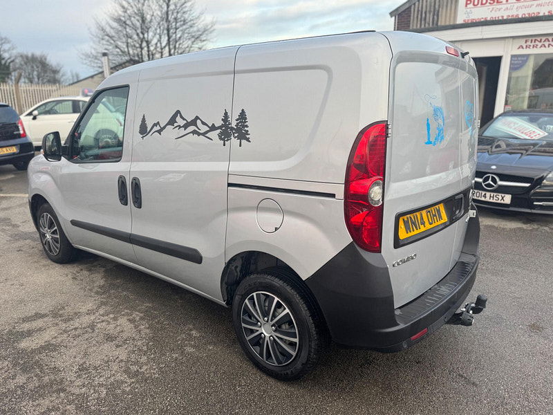 Vauxhall Combo 1.3 CDTi 2000 ecoFLEX 16v FWD L1 H1 (s/s) 3dr 3dr Manual 2025