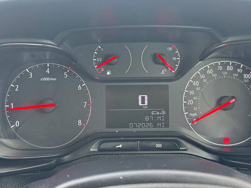 Vauxhall Combo 1.5 Turbo D 2300 Sportive L2 H1 Euro 6 (s/s) 4dr 4dr Manual 2026