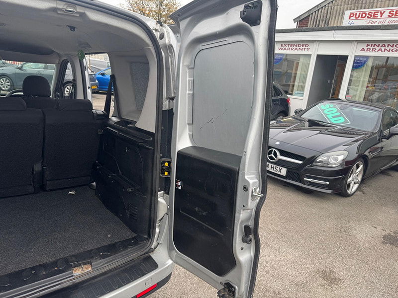 Vauxhall Combo 1.6 CDTi 2300 16v Sportive FWD L1 H1 (s/s) 3dr 3dr Manual 2025