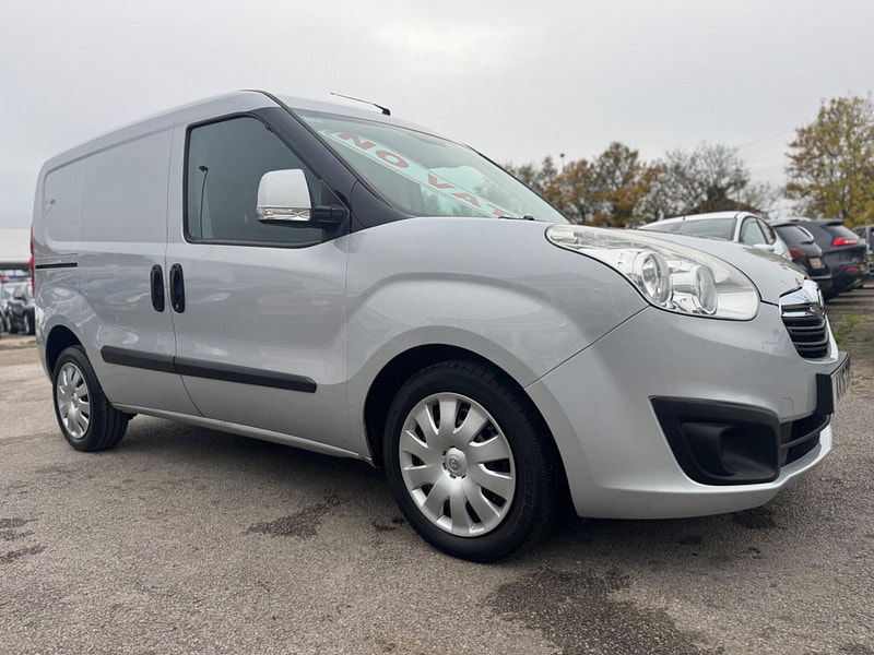 Vauxhall Combo 1.6 CDTi 2300 16v Sportive FWD L1 H1 (s/s) 3dr 3dr Manual 2025