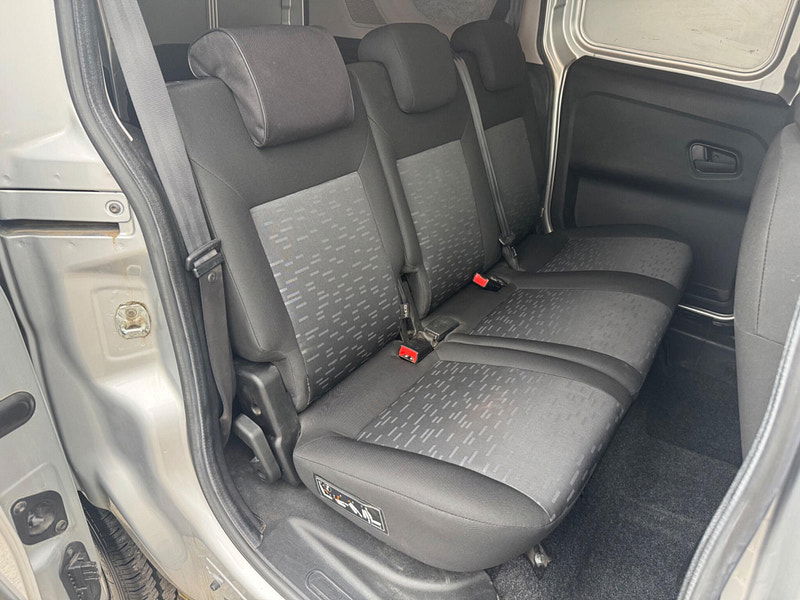 Vauxhall Combo 1.6 CDTi 2300 16v Sportive FWD L1 H1 (s/s) 3dr 3dr Manual 2025