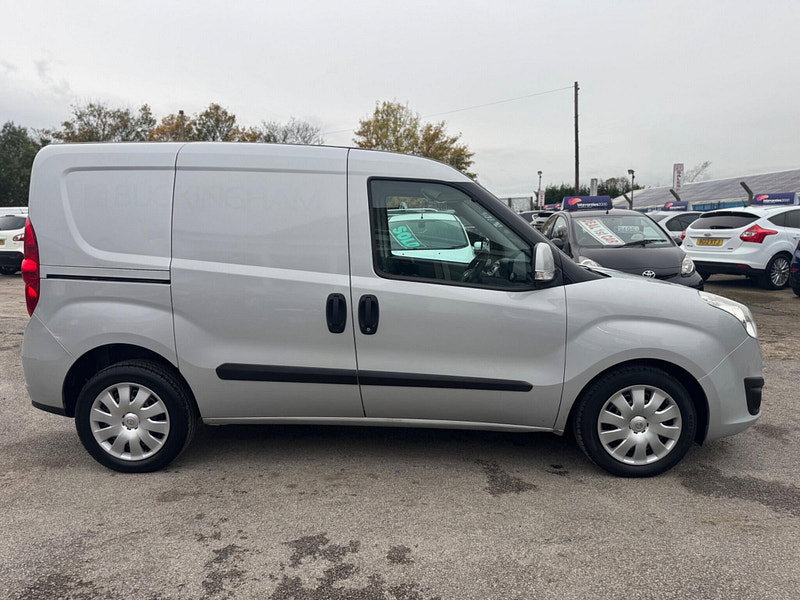 Vauxhall Combo 1.6 CDTi 2300 16v Sportive FWD L1 H1 (s/s) 3dr 3dr Manual 2026