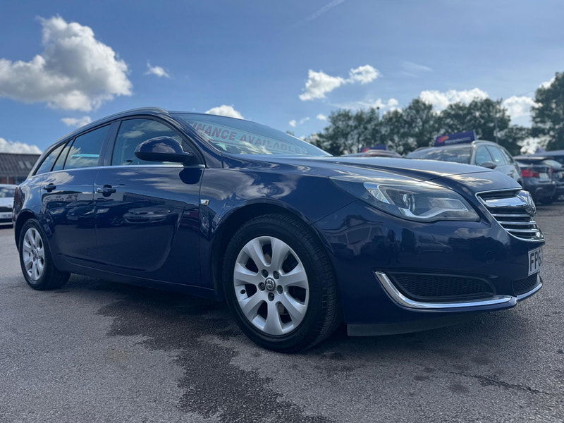 Vauxhall Insignia 2.0 CDTi ecoFLEX Design Sports Tourer Euro 5 (s/s) 5dr 5dr Manual 2025