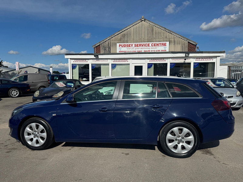 Vauxhall Insignia 2.0 CDTi ecoFLEX Design Sports Tourer Euro 5 (s/s) 5dr 5dr Manual 2025