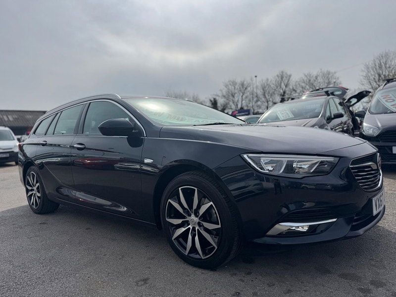 Vauxhall Insignia 2.0 Turbo D BlueInjection Tech Line Nav Sports Tourer Euro 6 (s/s) 5dr 5dr Manual 2025